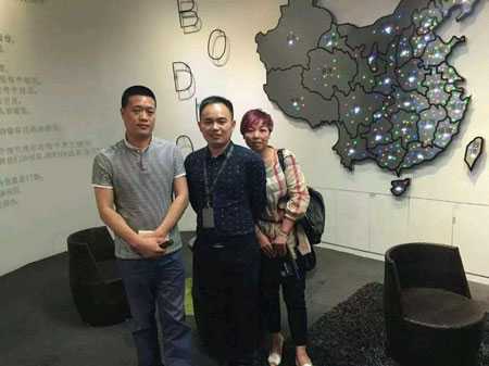 “十秒到”云南過橋米線  簽約臺州地區(qū)品牌代理