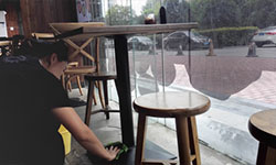 十秒到-事無巨細，事必親躬