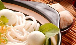 十秒到云南過橋米線加盟多少錢？