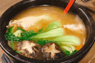 加盟云南過橋米線哪個(gè)靠譜 十秒到這家店不要錯(cuò)過