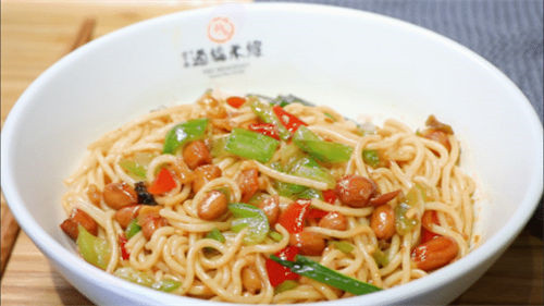 過橋米線品牌中十秒到加盟好不好？