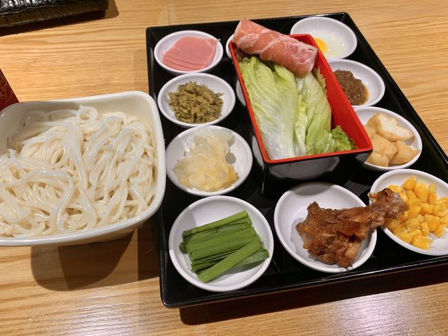 十秒到米線加盟打造快餐時代